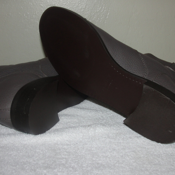 J.Crew gray leather ankle bootss! - Picture 5 of 8